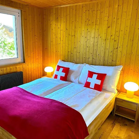 Swisshut Stunning Views Alps - Flora